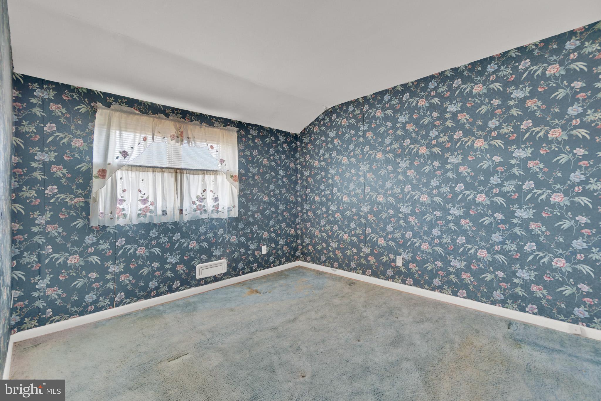 7723 Charlesmont Road Baltimore, MD 21222 - Photo 15 of 28 1st Bedroom