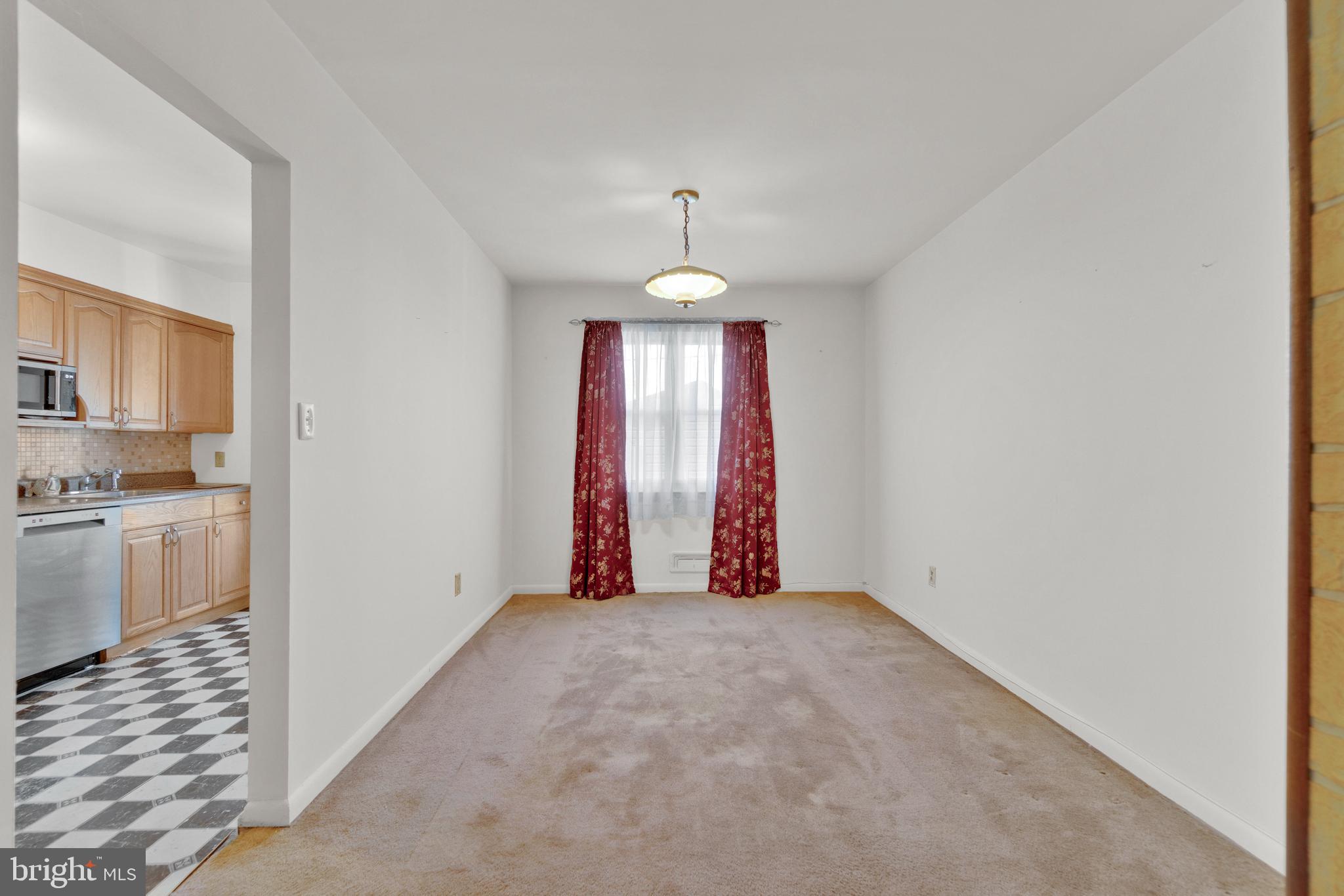 7723 Charlesmont Road Baltimore, MD 21222 - Photo 6 of 28 Dining Room