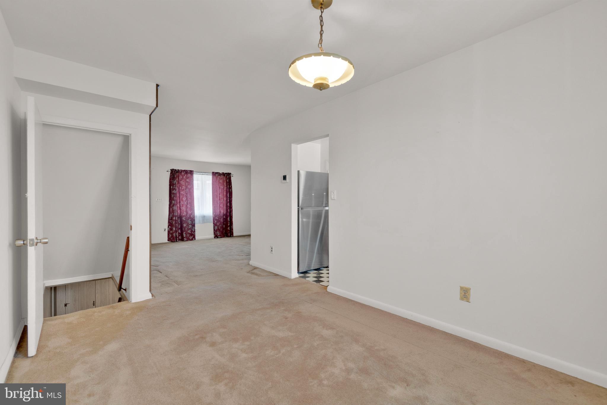 7723 Charlesmont Road Baltimore, MD 21222 - Photo 8 of 28 Dining Room