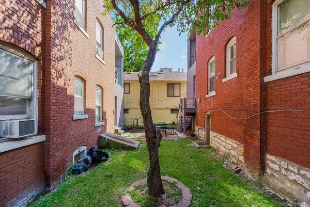 $1,950,000 | 3700 Wyandotte Street, Kansas City, MO 64111