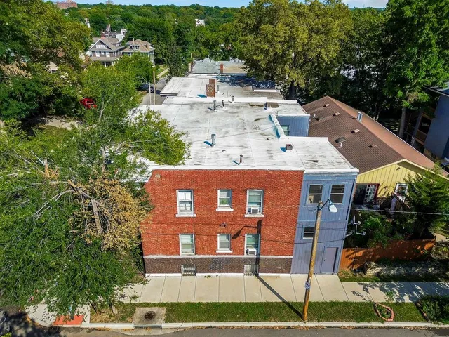 $1,950,000 | 3700 Wyandotte Street, Kansas City, MO 64111