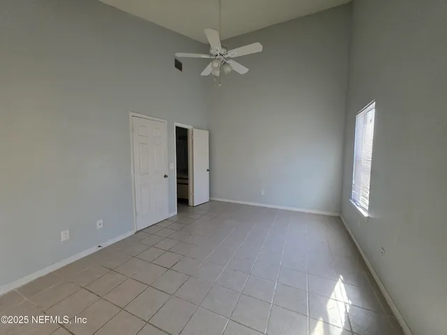 $1,700 | 1301 West Defender Court, Unit 1301, Jacksonville, FL 32233