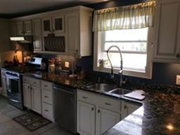 55 Constellation Road Marshfield, MA 02050 - Photo 2 of 18 Gallery Image 2