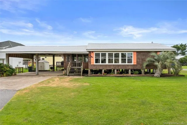 $229,000 | 209 Lake Street, Lake Charles, LA 70607