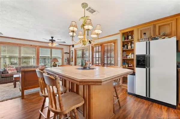 $219,000 | 209 Lake Street, Lake Charles, LA 70607