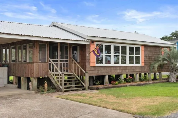 $219,000 | 209 Lake Street, Lake Charles, LA 70607