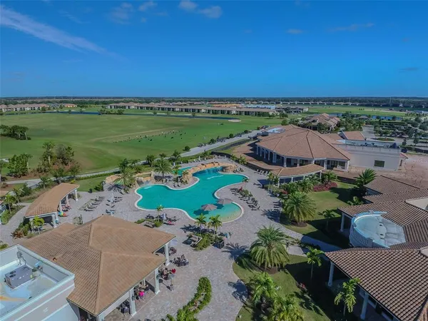 $345,000 | 18114 Gawthrop Drive, Unit 106, Bradenton, FL 34211