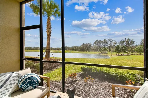 $345,000 | 18114 Gawthrop Drive, Unit 106, Bradenton, FL 34211