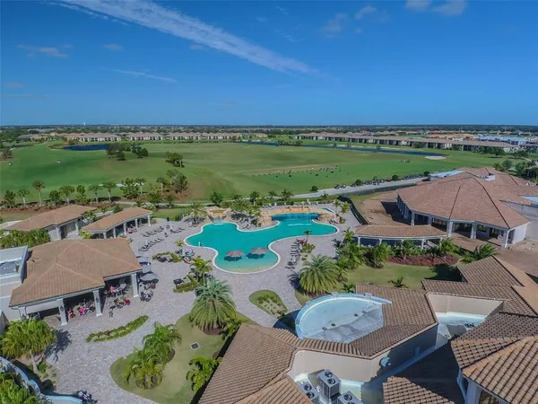 $345,000 | 18114 Gawthrop Drive, Unit 106, Bradenton, FL 34211