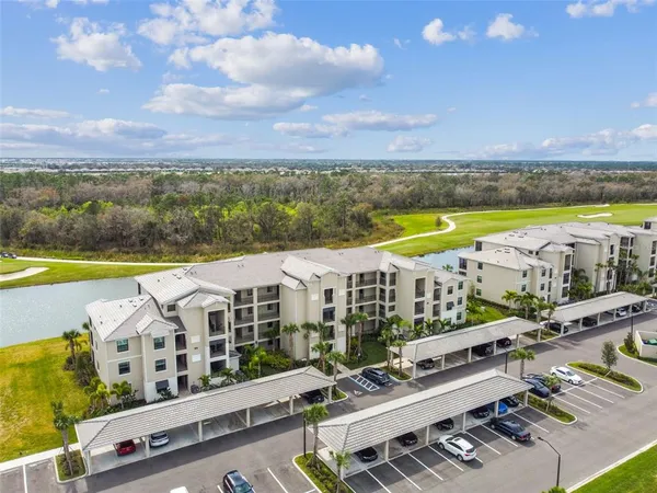 $345,000 | 18114 Gawthrop Drive, Unit 106, Bradenton, FL 34211