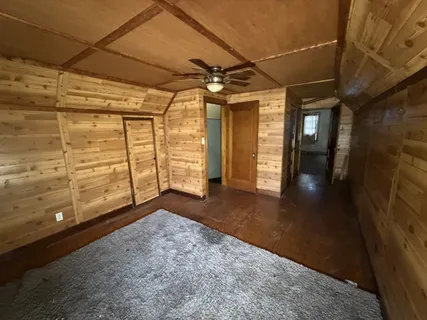 $85,500 | 140 South 4th Street, Albion, IL 62806