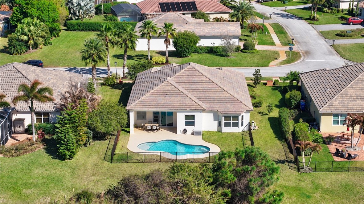 7621 Fieldstone Ranch Square Vero Beach, FL 32967 - Photo 5 of 36 Gallery Image 5