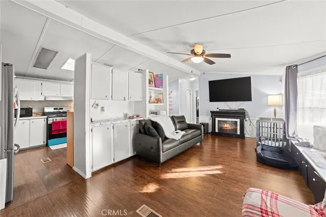 $189,900 | 1155 South Riverside Avenue, Unit 22, Rialto, CA 92376