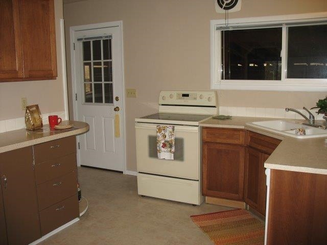 884 North Maple Street Colville, WA 99114 - Photo 8 of 14 Gallery Image 8