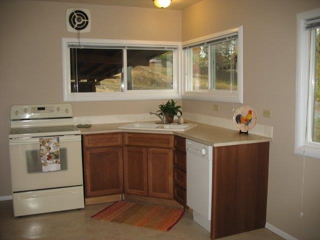 884 North Maple Street Colville, WA 99114 - Photo 9 of 14 Gallery Image 9
