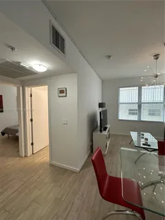 $2,100 | 1611 Meridian Avenue, Unit 203, Miami Beach, FL 33139