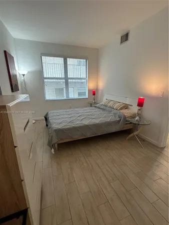 $2,050 | 1611 Meridian Avenue, Unit 203, Miami Beach, FL 33139