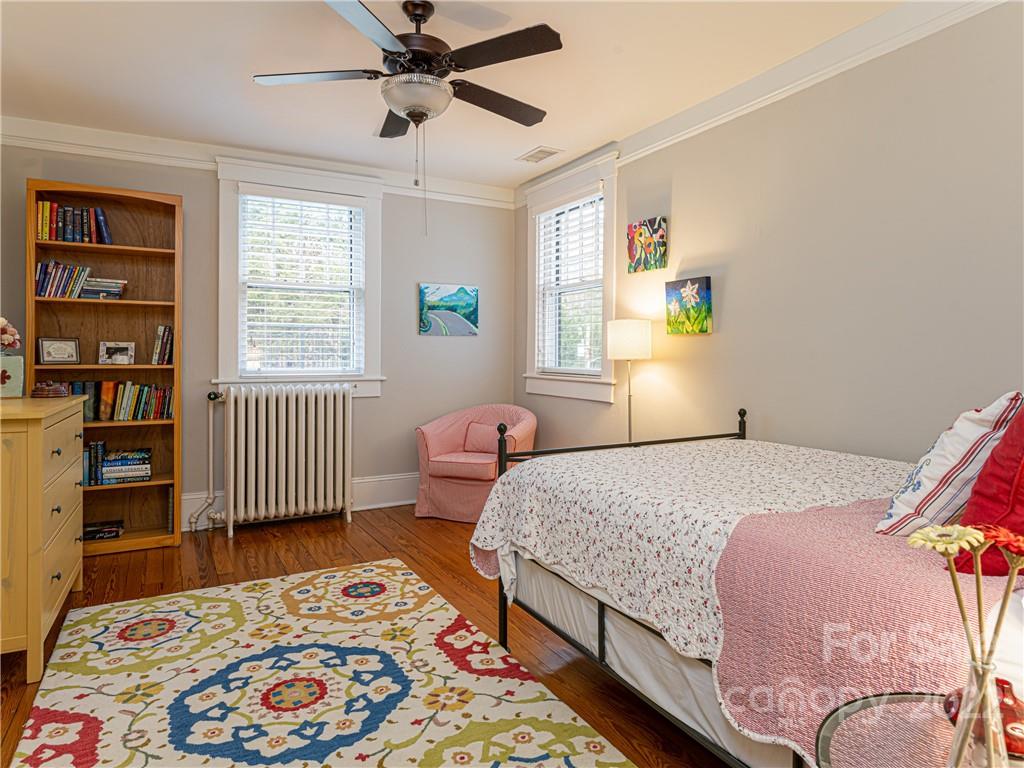 14 Edgemont Road Asheville, NC 28801 - Photo 29 of 43 Gallery Image 29