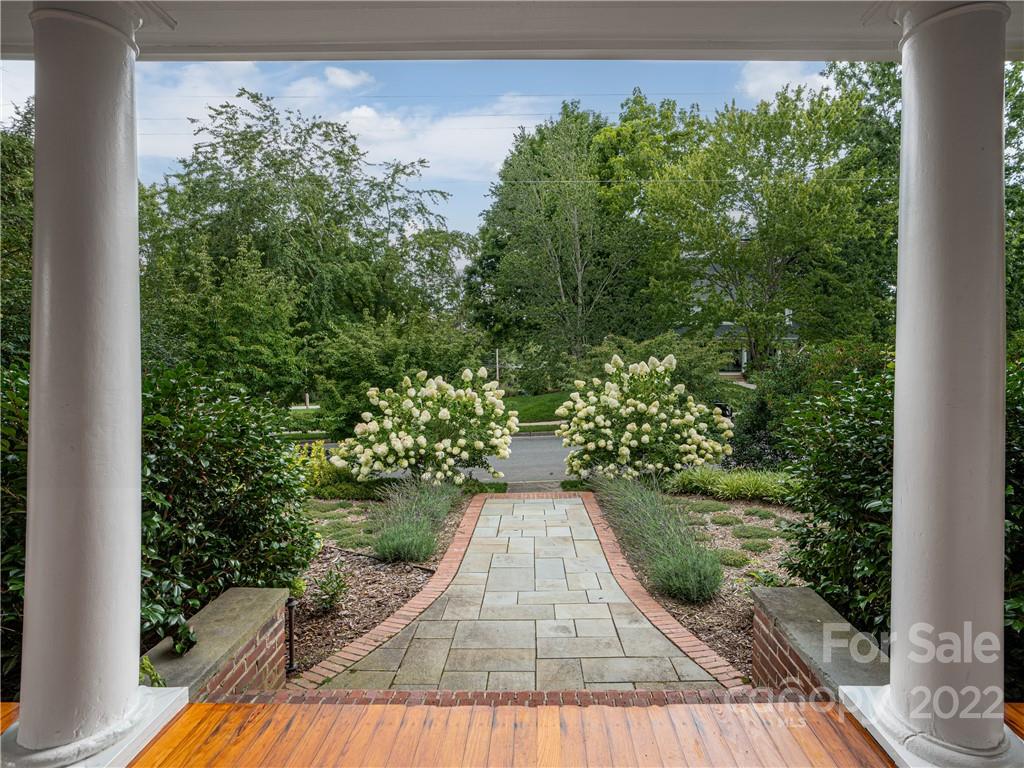 14 Edgemont Road Asheville, NC 28801 - Photo 3 of 43 Gallery Image 3