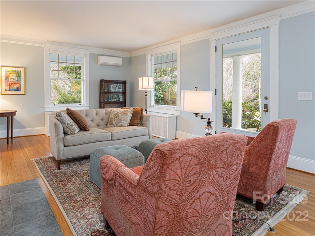 14 Edgemont Road Asheville, NC 28801 - Photo 5 of 43 Gallery Image 5