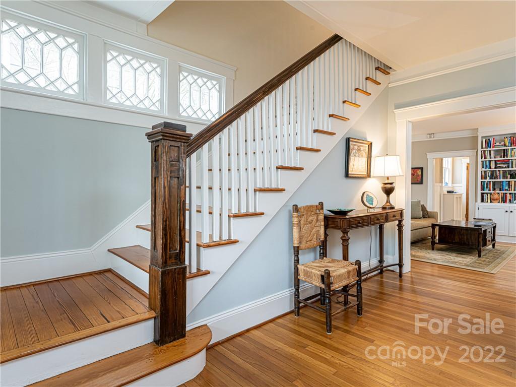 14 Edgemont Road Asheville, NC 28801 - Photo 9 of 43 Gallery Image 9
