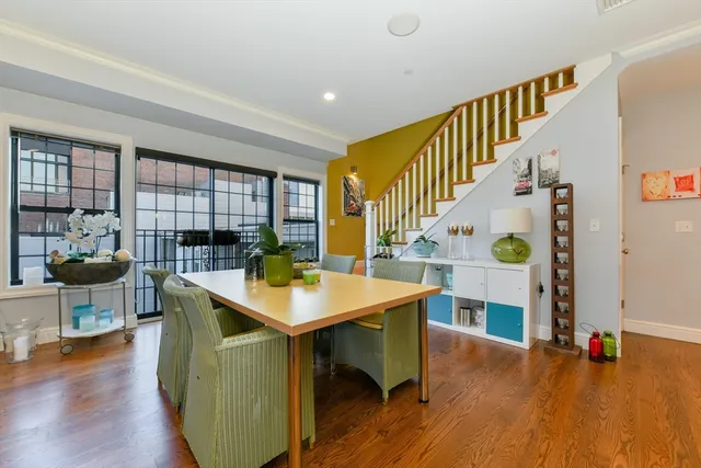 $6,000 | 350 West Broadway, Unit 10, Boston, MA 02127