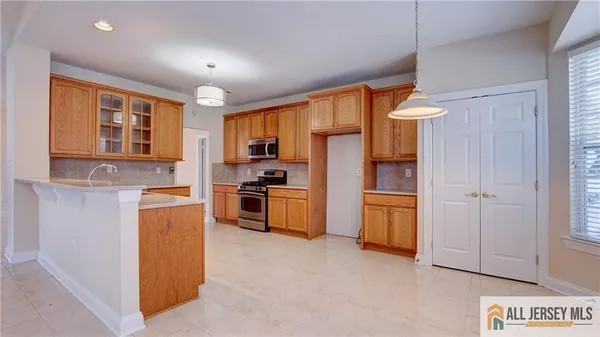 $599,000 | 540 Becca Way, Unit 540, Monroe Township, NJ 08831