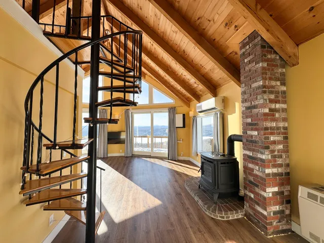 $1,000,000 | 203 East Shore Road, Embden, ME 04958