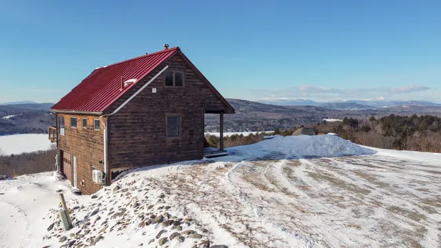 $1,000,000 | 203 East Shore Road, Embden, ME 04958