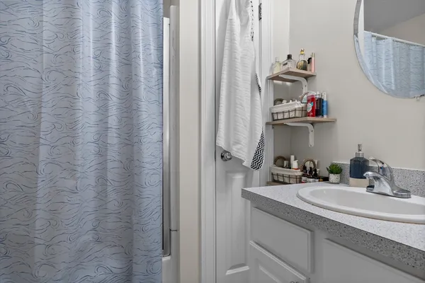 $3,600 | 320 West Broadway, Unit 4, Boston, MA 02127