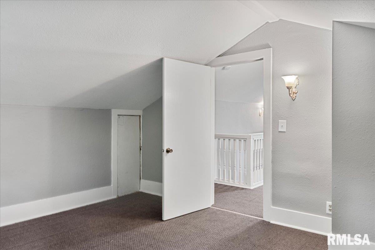 216 North Milton Avenue Springfield, IL 62702 - Photo 34 of 47 Gallery Image 34