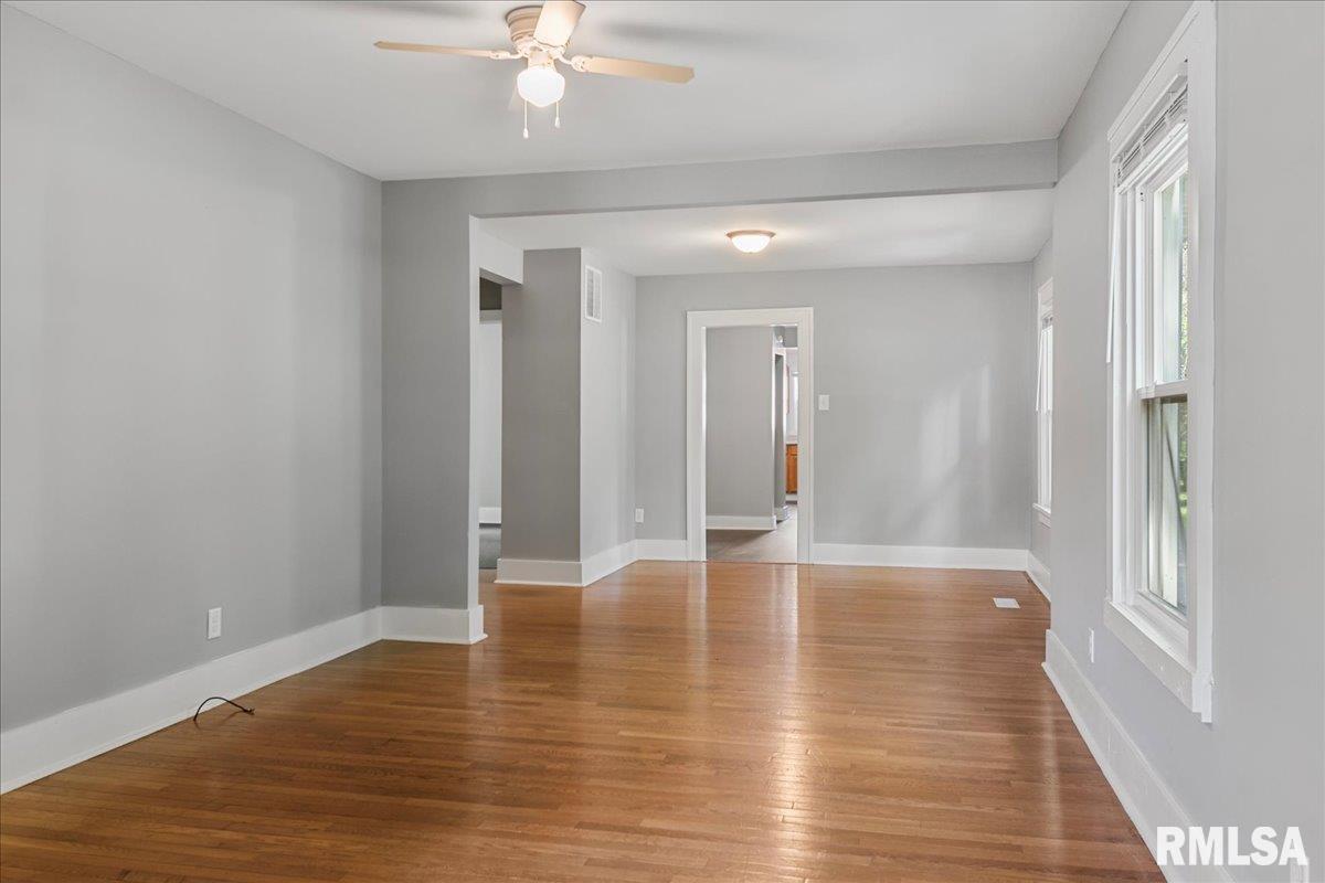 216 North Milton Avenue Springfield, IL 62702 - Photo 8 of 47 Gallery Image 8