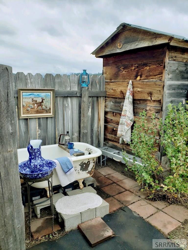 53 Panther Creek Estates Road Challis, ID 83226 - Photo 4 of 23