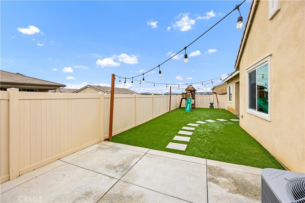 39481 Chamise Temecula, CA 92591 - Photo 26 of 41