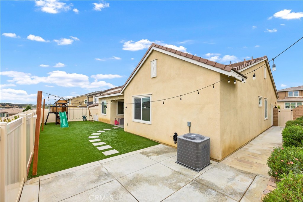 39481 Chamise Temecula, CA 92591 - Photo 27 of 41
