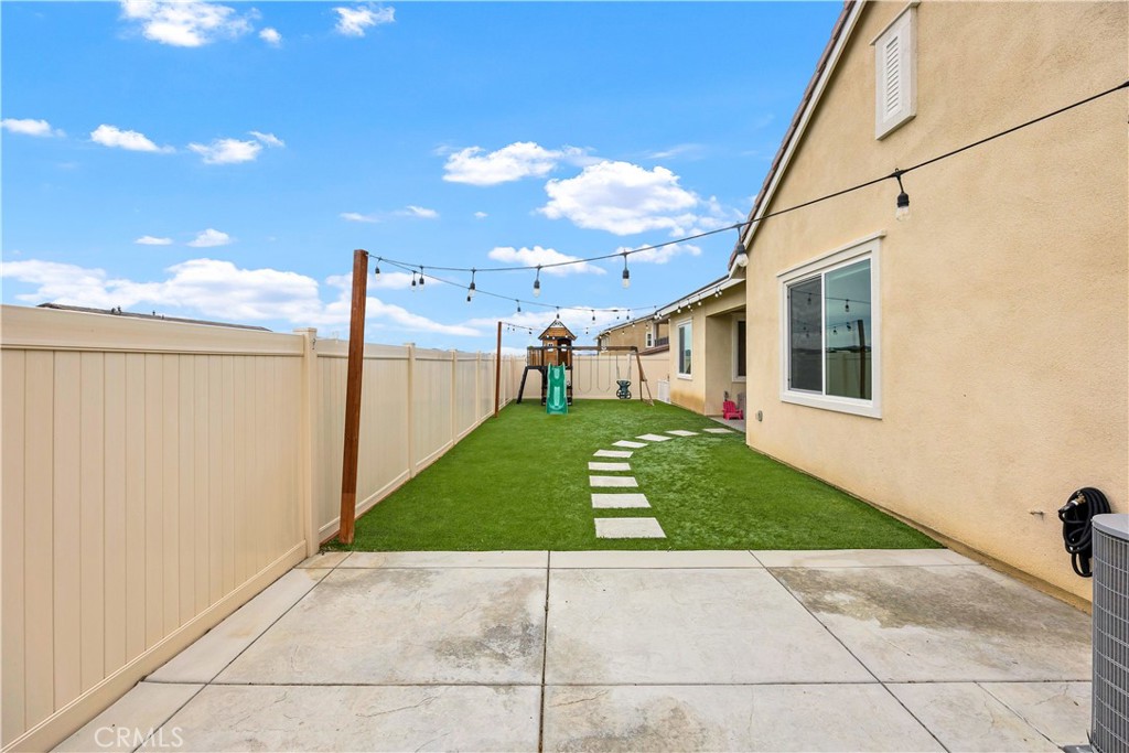 39481 Chamise Temecula, CA 92591 - Photo 29 of 41