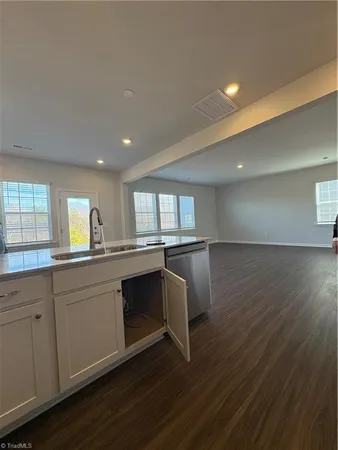 $2,300 | 5639 Hydrangea Street, Winston-Salem, NC 27104