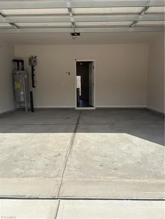 $2,300 | 5639 Hydrangea Street, Winston-Salem, NC 27104