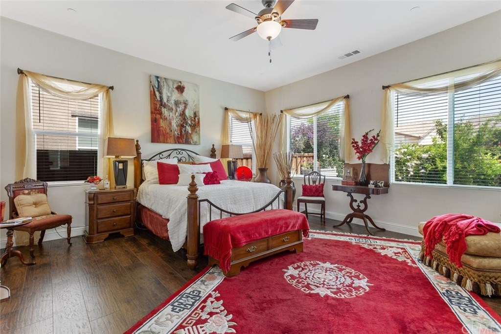 6013 Trafford Place Bakersfield, CA 93306 - Photo 24 of 53