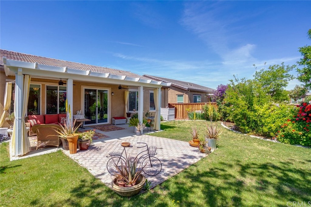 6013 Trafford Place Bakersfield, CA 93306 - Photo 41 of 53