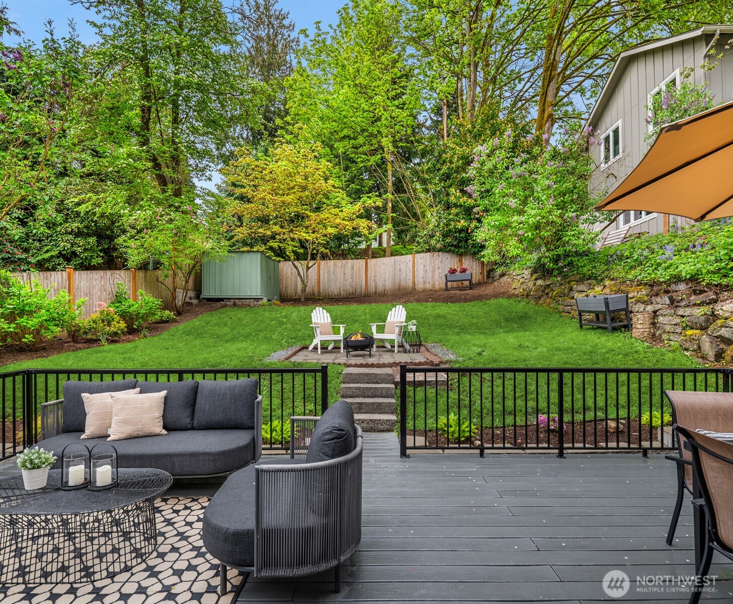 2011 Northeast 97th Street Seattle, WA 98115 - Photo 20 of 26