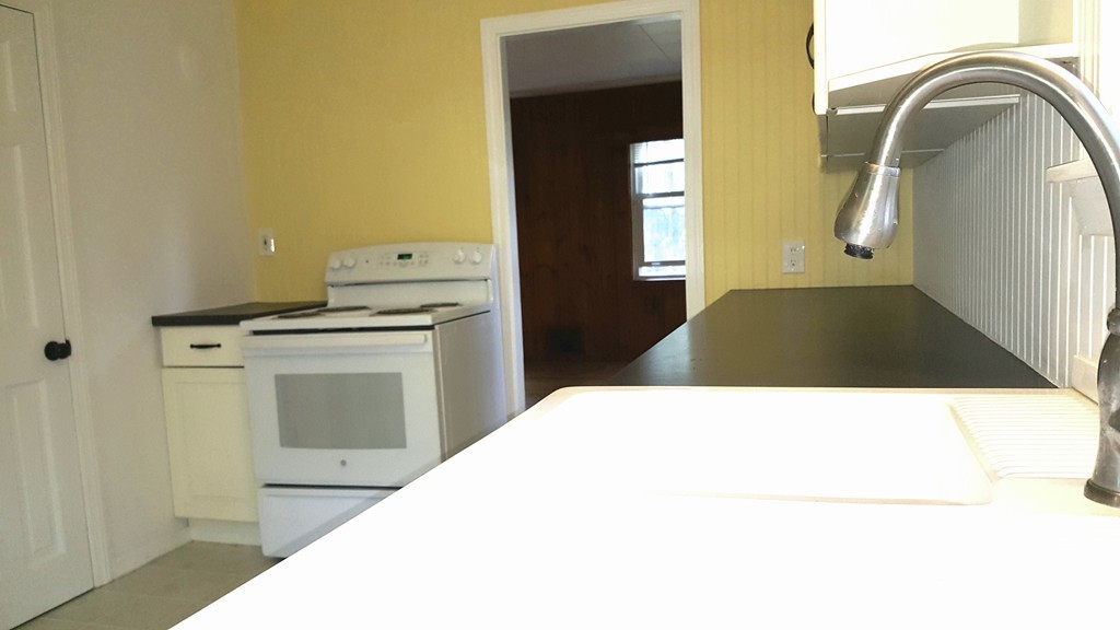 973 Bay Road Sharon, MA 02067 - Photo 12 of 29