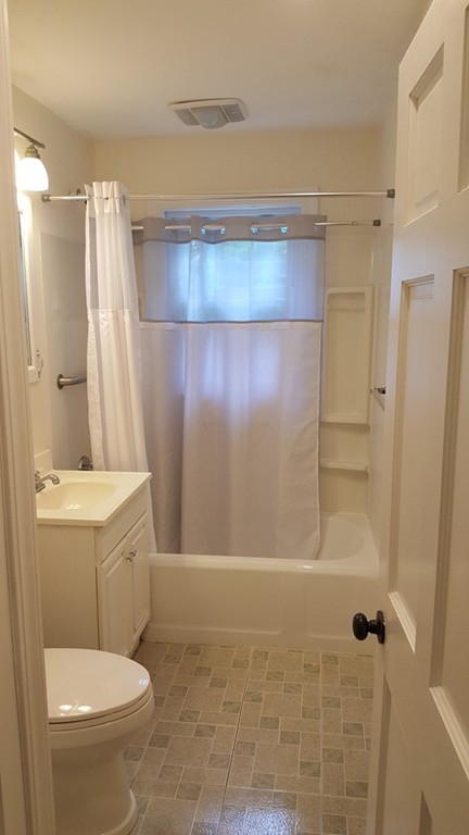 973 Bay Road Sharon, MA 02067 - Photo 14 of 29