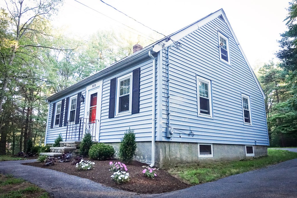 973 Bay Road Sharon, MA 02067 - Photo 2 of 29