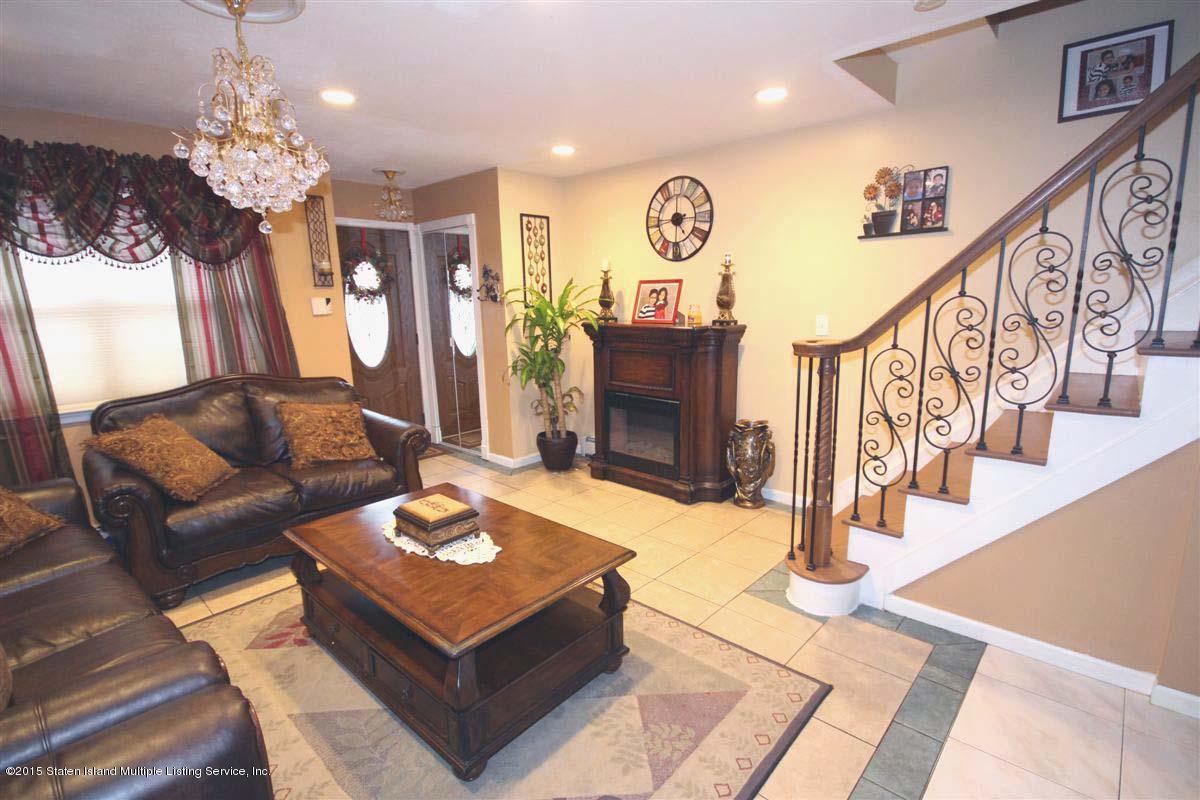 413 Annadale Road Staten Island, NY 10312 - Photo 8 of 24 IMG_0641.jpg