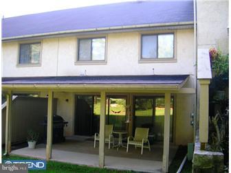 32 Muirfield Drive Reading, PA 19607 - Photo 2 of 9 Gallery Image 2
