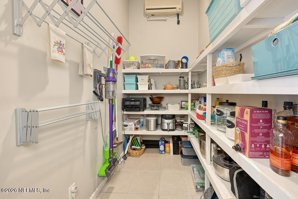 1470 Marshview Court Atlantic Beach, FL 32233 - Photo 25 of 51 Pantry