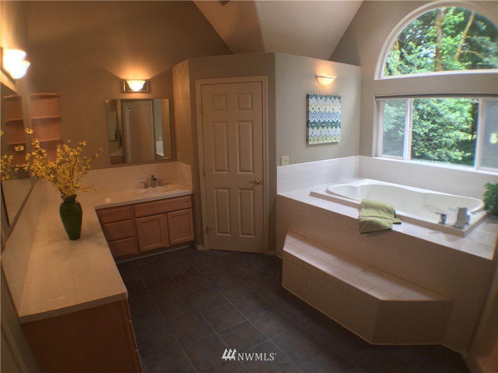 2948 Libby Road Northeast Olympia, WA 98506 - Photo 21 of 25 Gallery Image 21
