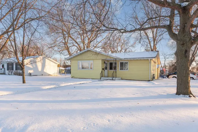 $269,700 | 1221 Home Place, Faribault, MN 55021