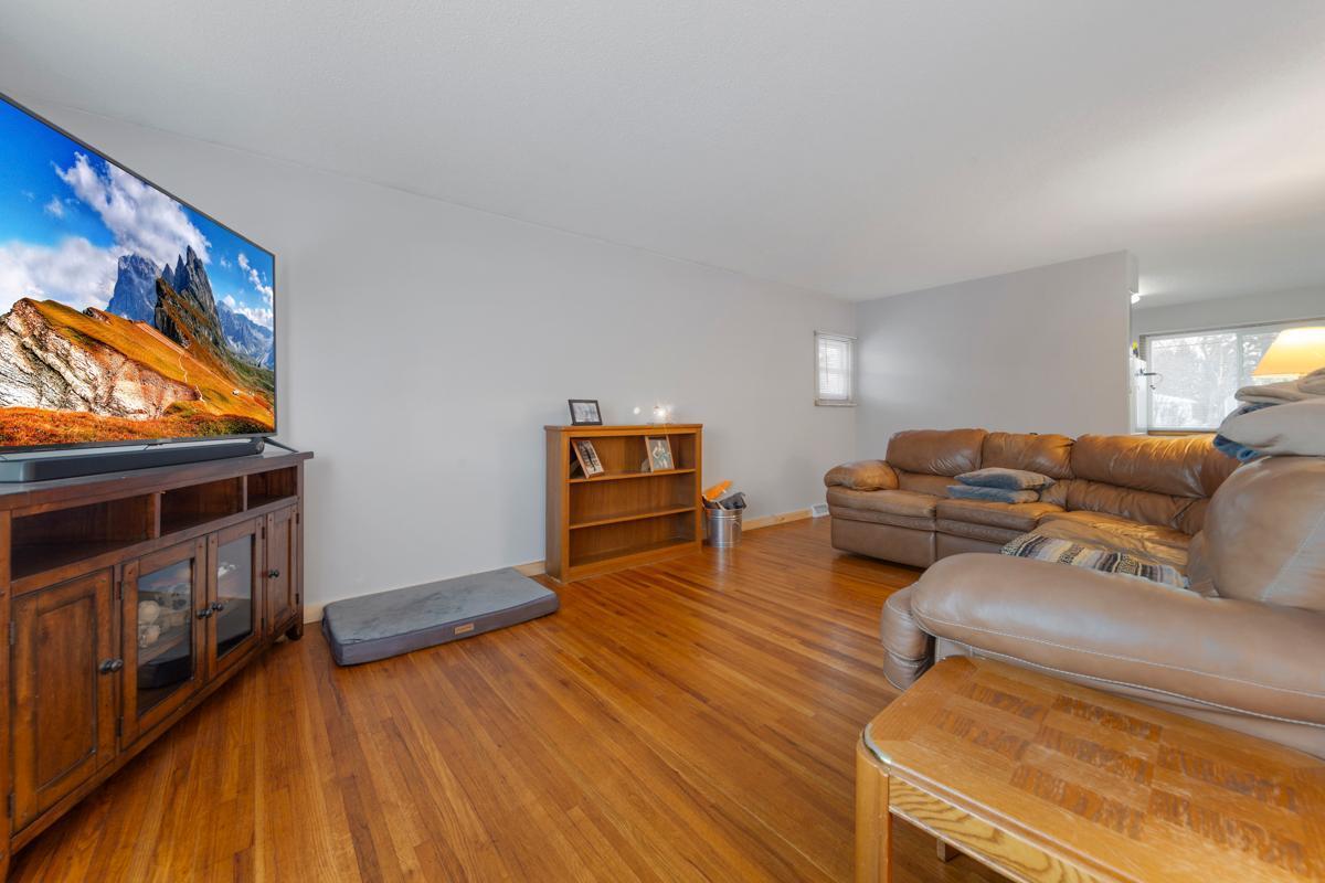 1221 Home Place Faribault, MN 55021 - Photo 12 of 34